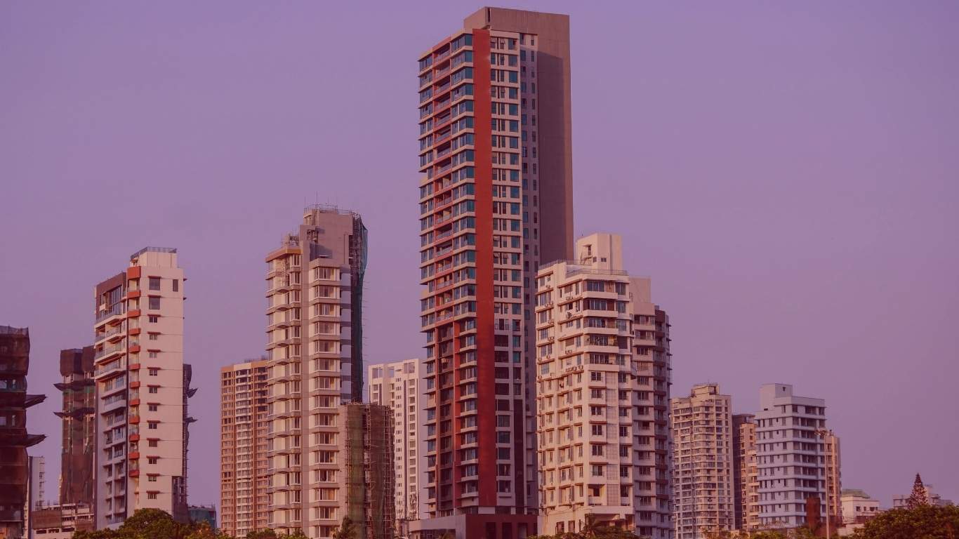 Professional office relocation services in Mumbai by the Shiftraa team